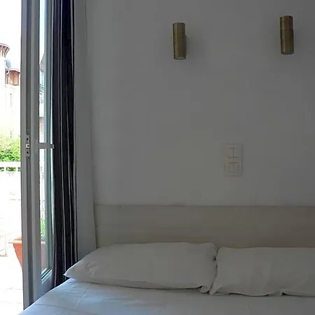 Les Alizes 2* Биарриц
